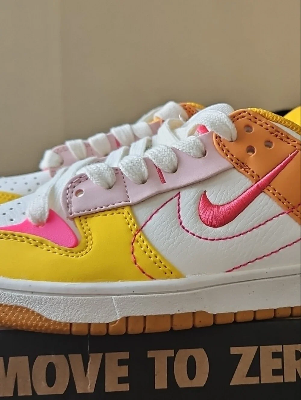 Nike Kids Low-Top Sneakers in White, Yellow, Pink & Orange